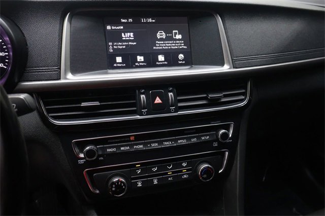 Used 2018 Kia Optima S w/ 18" Alloy Wheels Package image 29