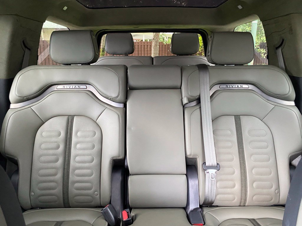Used 2023 Rivian R1S Adventure Dual AWD/4WD image 23