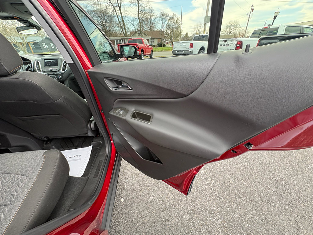 Used 2024 Chevrolet Equinox LT w/ LPO, Floor Liner Package image 30