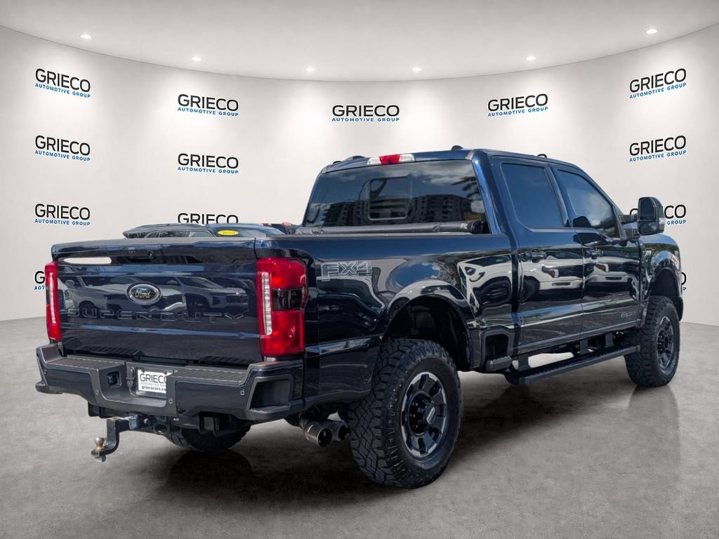 Used 2025 Ford F250 Lariat w/ Black Appearance Package AWD/4WD image 7