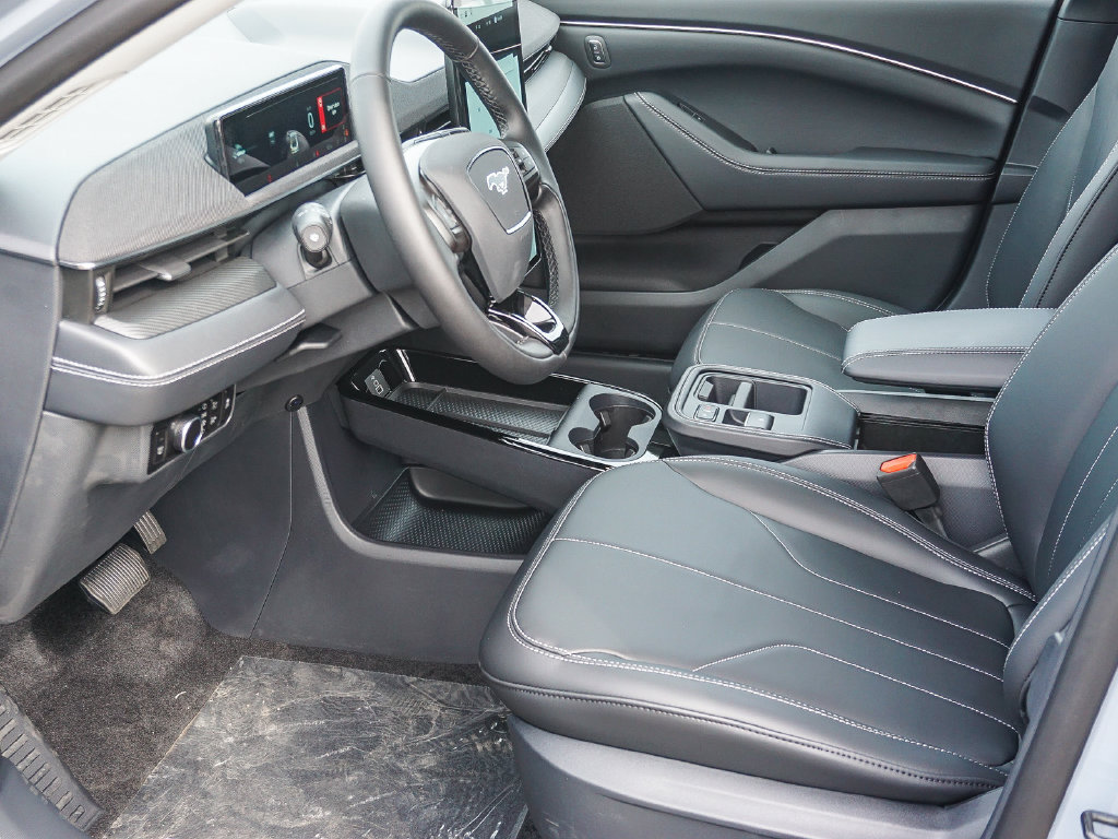 New 2026 Ford Mustang Mach-E Select w/ Interior Protection Package RWD image 17