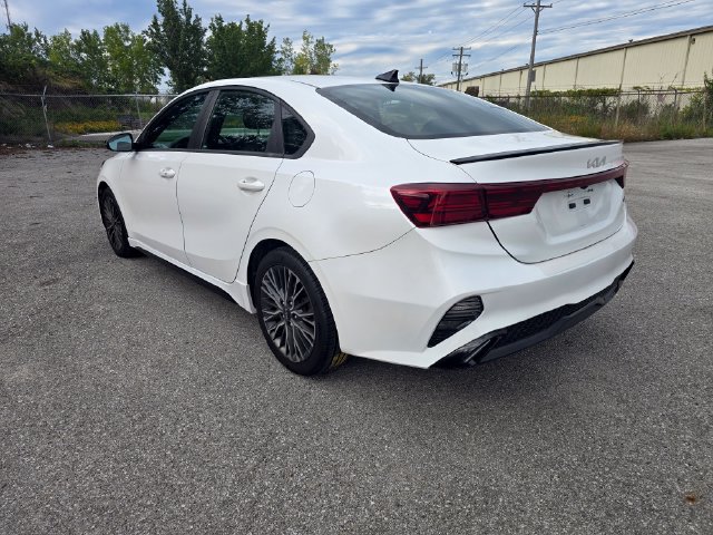 Used 2023 Kia Forte GT-Line w/ GT-Line Premium Package FWD image 6