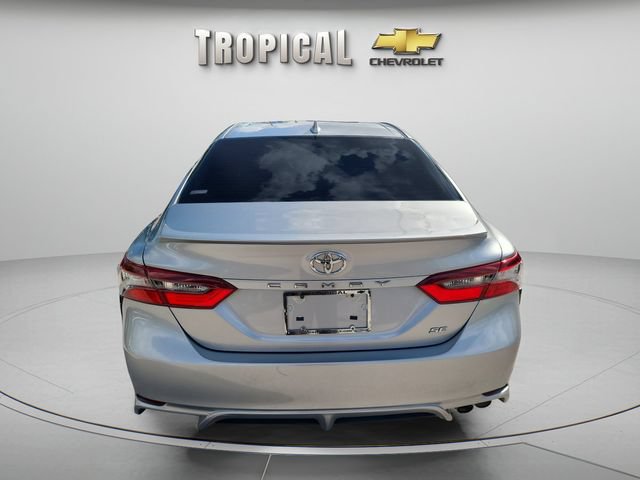 Used 2023 Toyota Camry SE w/ Convenience Package FWD image 4