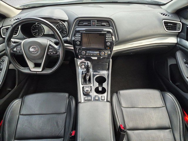 Used 2022 Nissan Maxima SV w/ Floor Mat Group FWD image 18