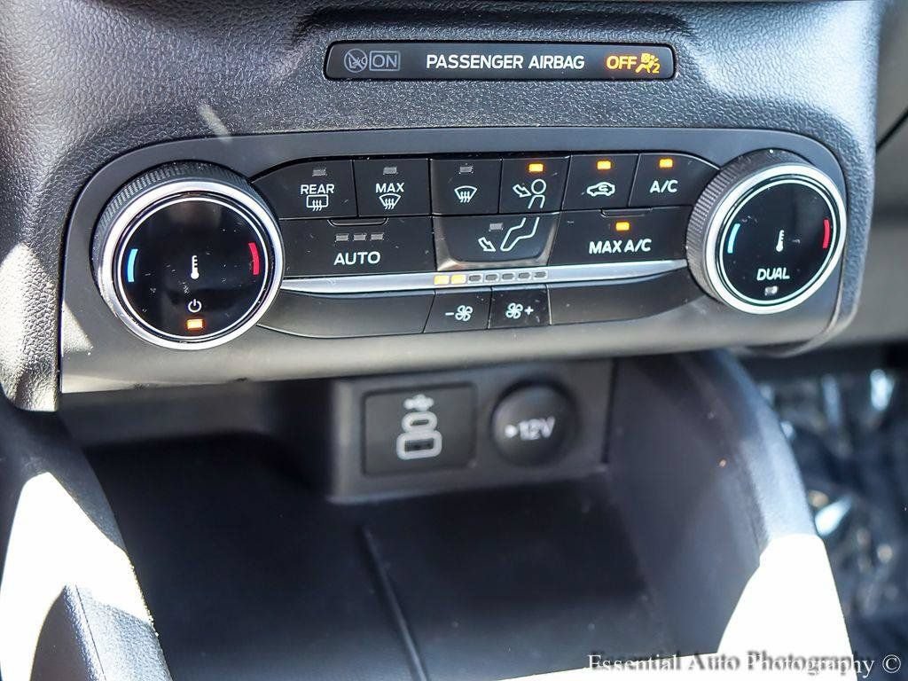 Certified 2026 Ford Escape ST-Line AWD/4WD image 19
