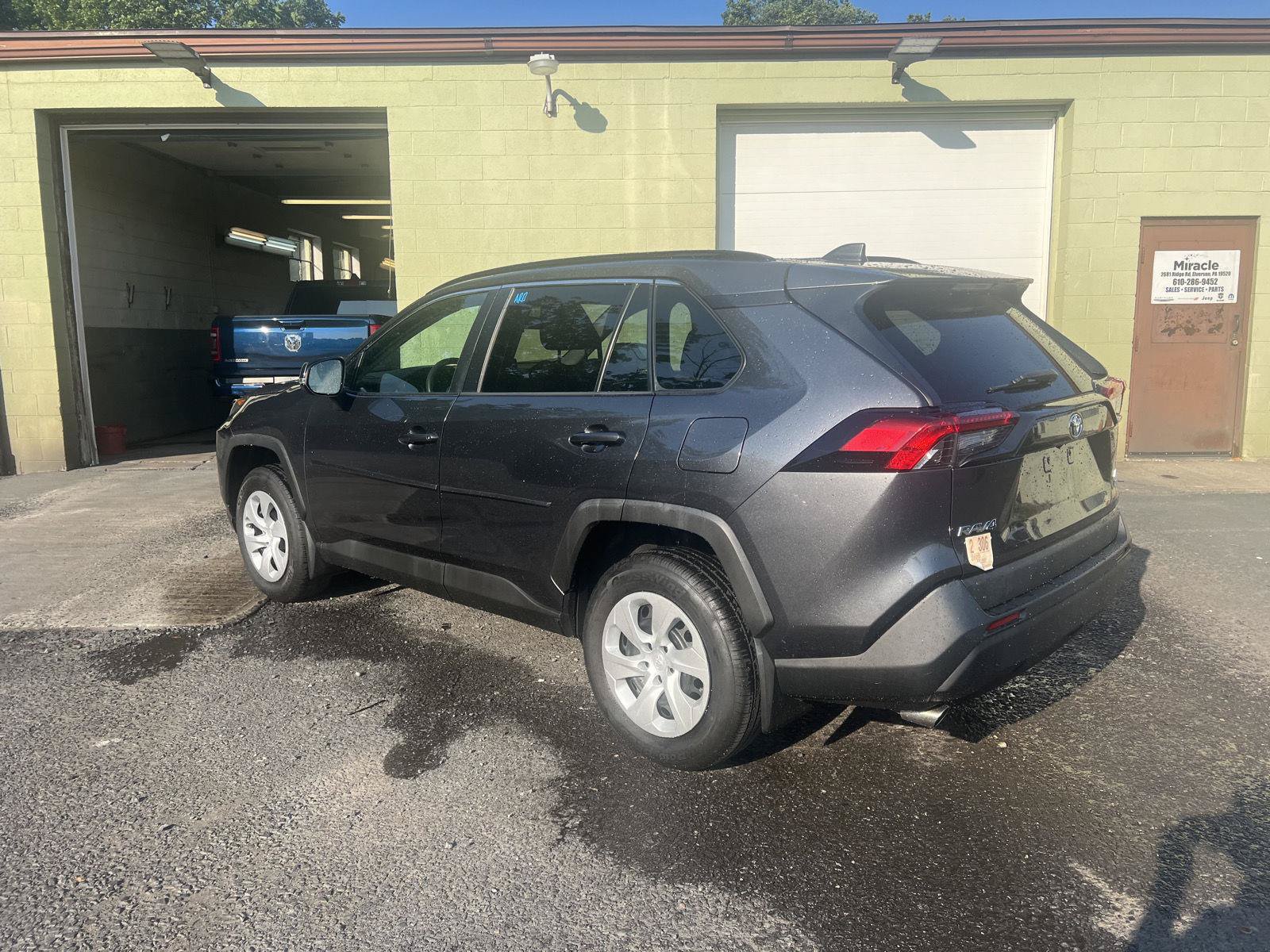 Used 2020 Toyota RAV4 LE w/ All Weather Liner Package AWD/4WD image 5