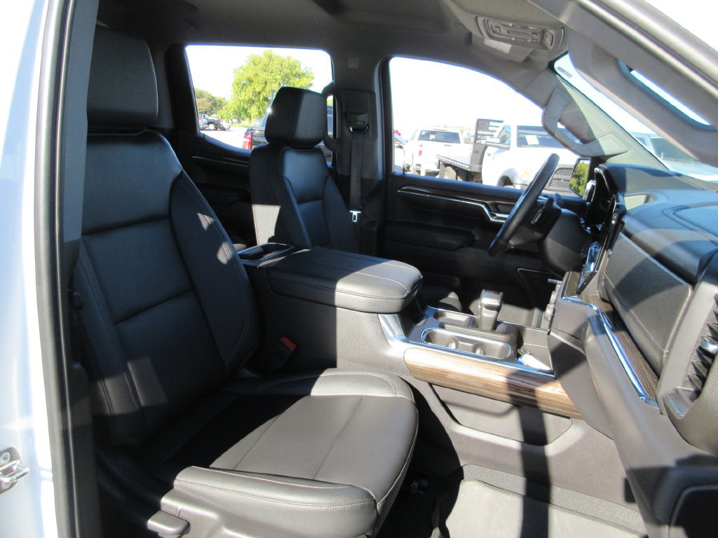 Certified 2024 Chevrolet Silverado 1500 LT Trail Boss w/ LT Trail Boss Premium Package AWD/4WD image 21