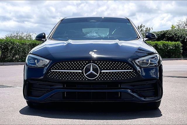 Used 2023 Mercedes-Benz C 300 Sedan image 3