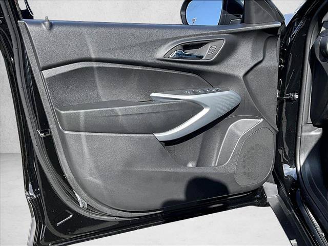 Certified 2026 Chevrolet Trax LS FWD image 18