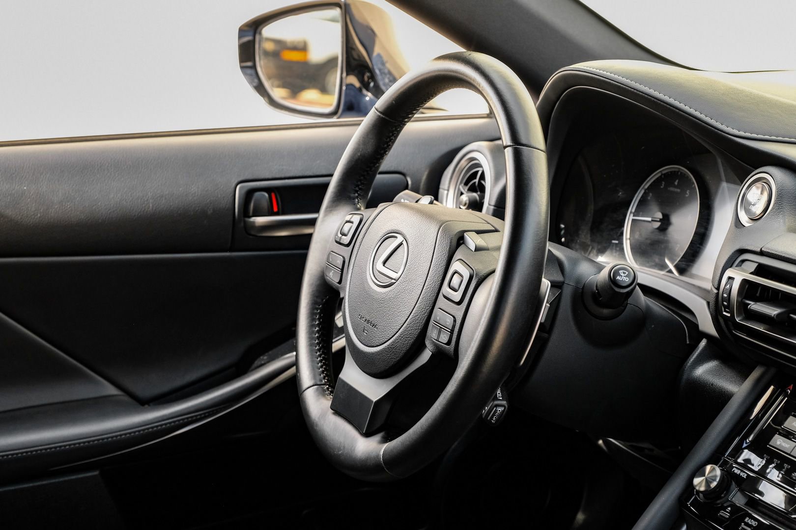 Used 2021 Lexus IS 300 w/ Accessory Package image 12