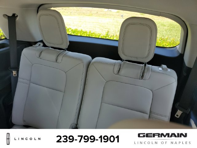 New 2026 Lincoln Aviator 2WD image 20