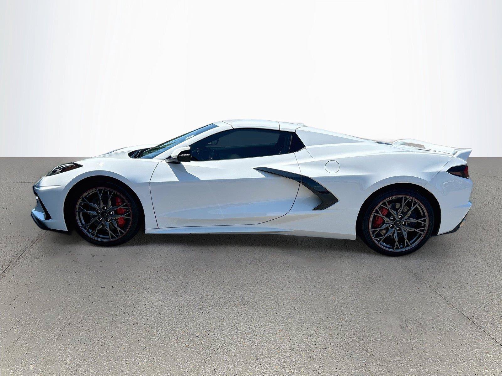 Used 2024 Chevrolet Corvette Stingray Preferred Conv w/ Z51 Performance Package RWD image 7