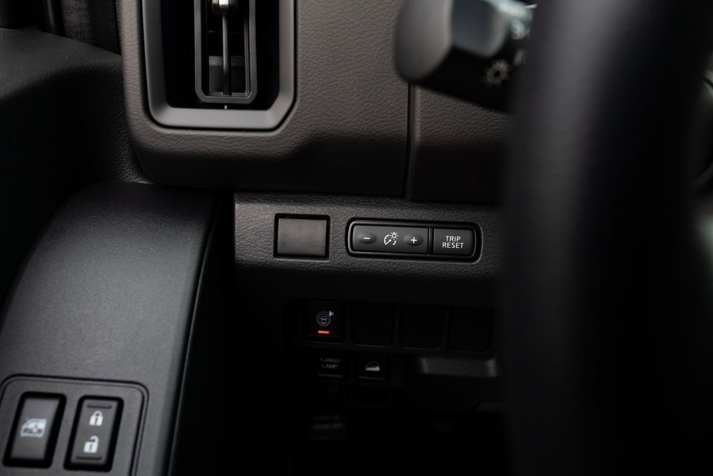 New 2026 Nissan Frontier S image 13