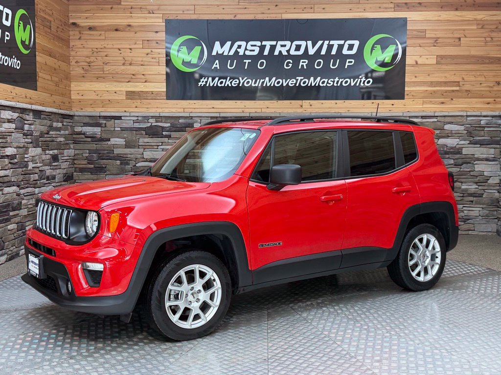 Used 2023 Jeep Renegade Latitude w/ Premium Group AWD/4WD image 12
