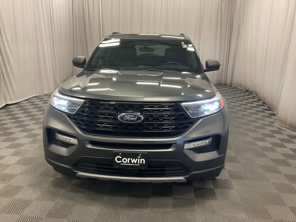 Used 2020 Ford Explorer XLT w/ Equipment Group 202A AWD/4WD image 7