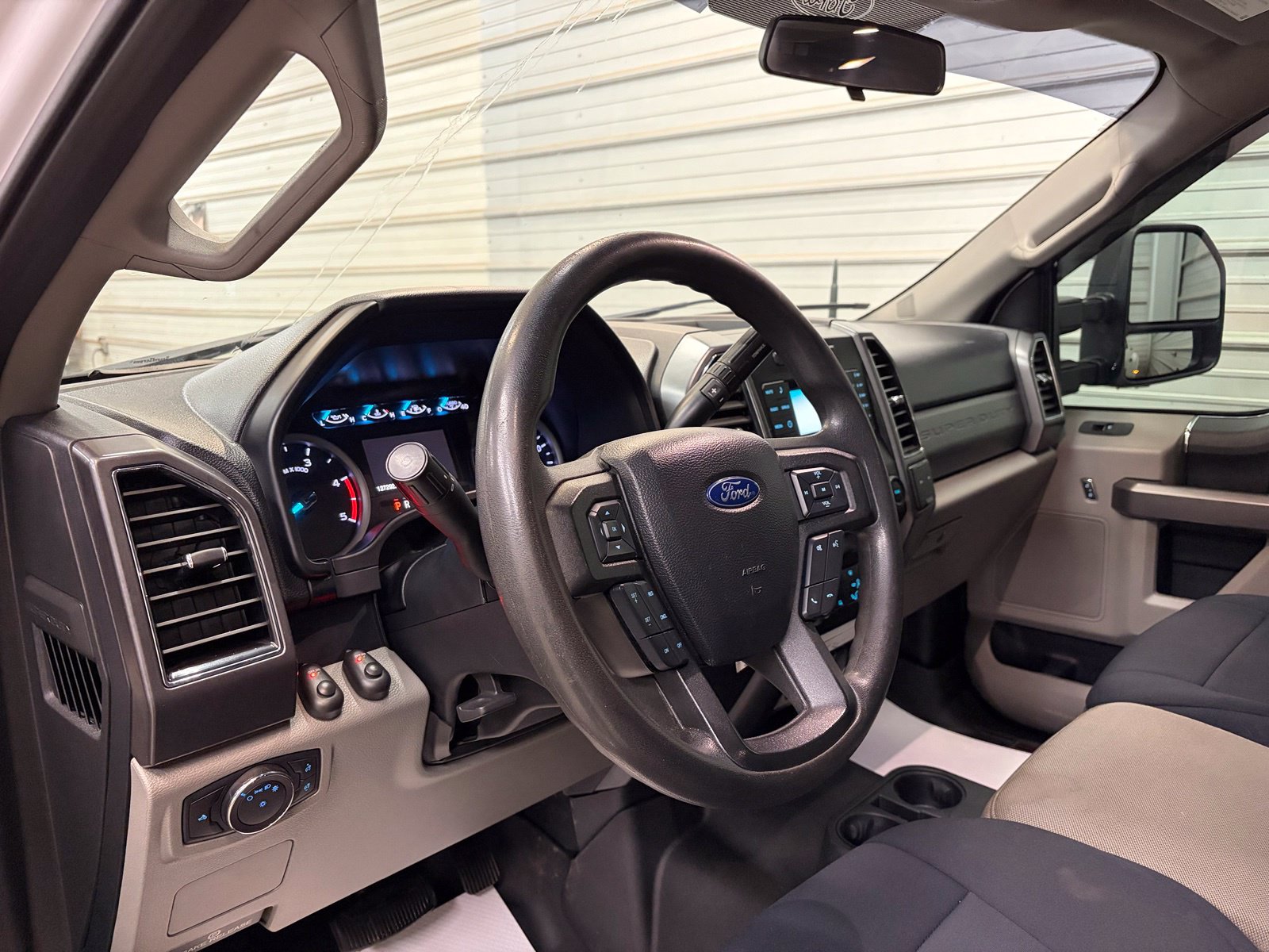 Used 2019 Ford F350 XLT AWD/4WD image 10
