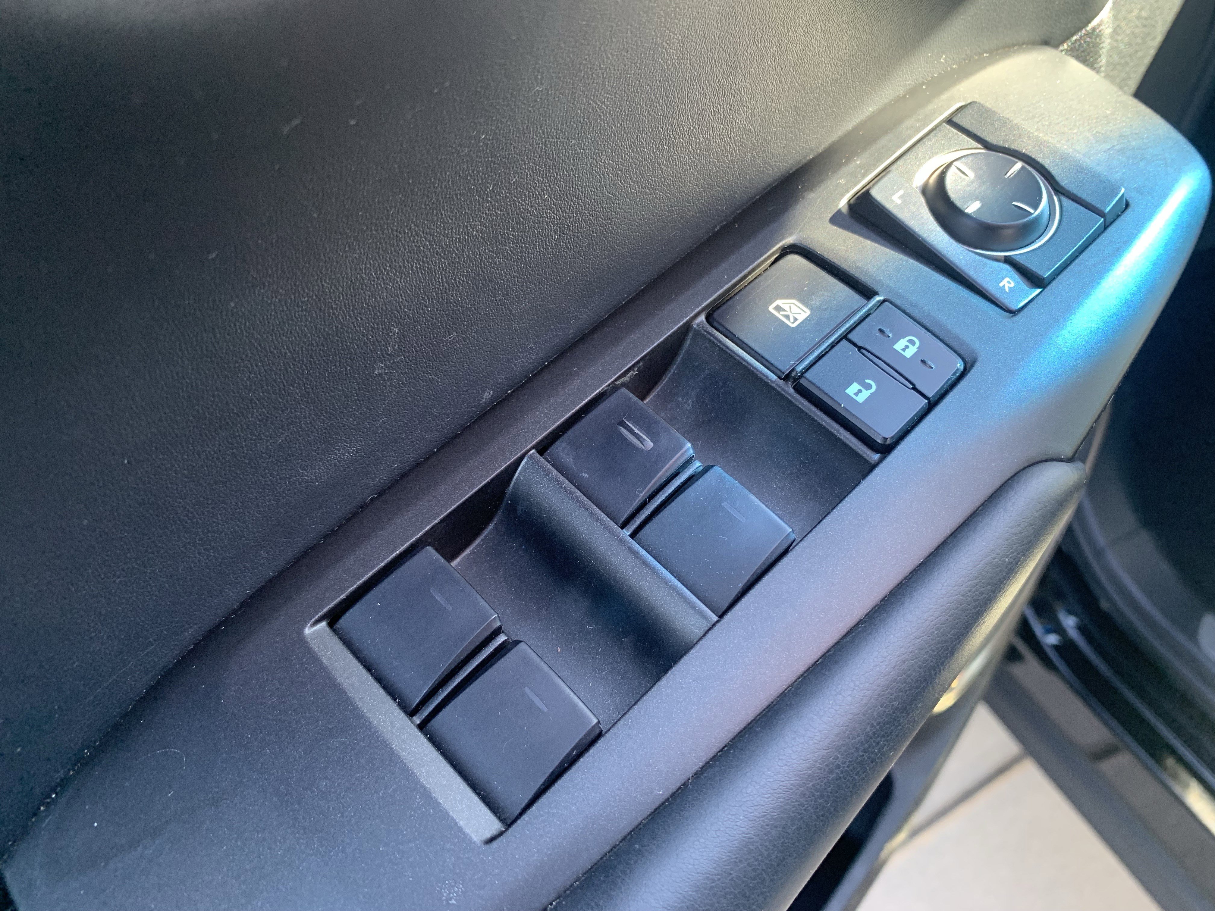 Used 2015 Lexus NX 200t FWD image 15