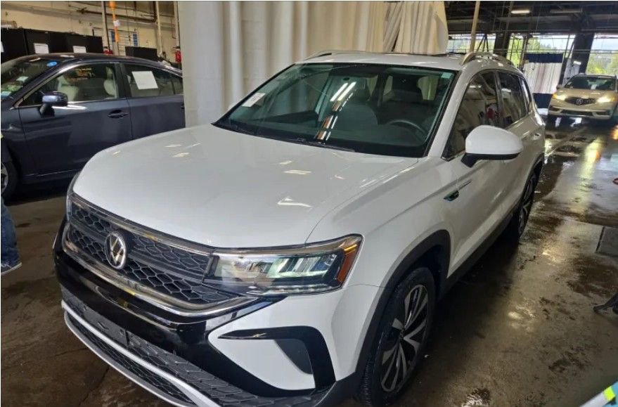 Used 2022 Volkswagen Taos SE