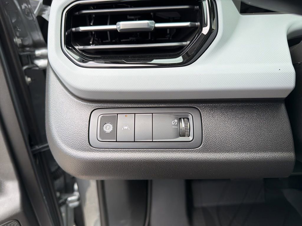 New 2027 Chevrolet Bolt LT FWD image 19