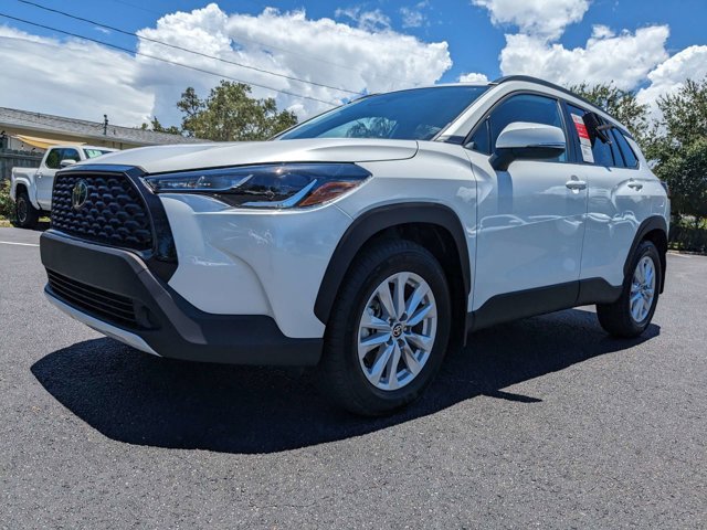 New 2024 Toyota Corolla Cross LE FWD image 7