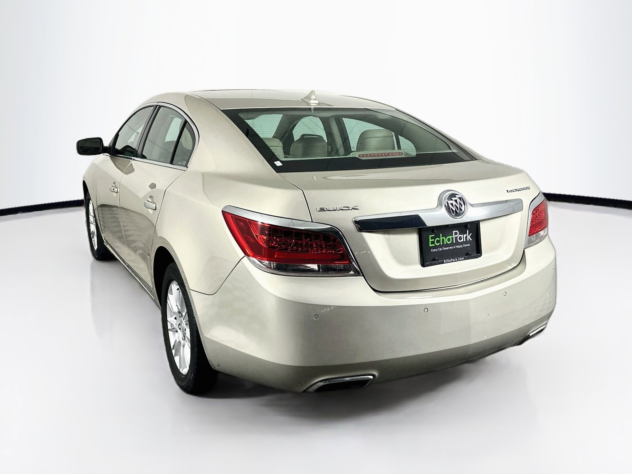 Used 2013 Buick LaCrosse Leather w/ Driver Confidence Package FWD image 5