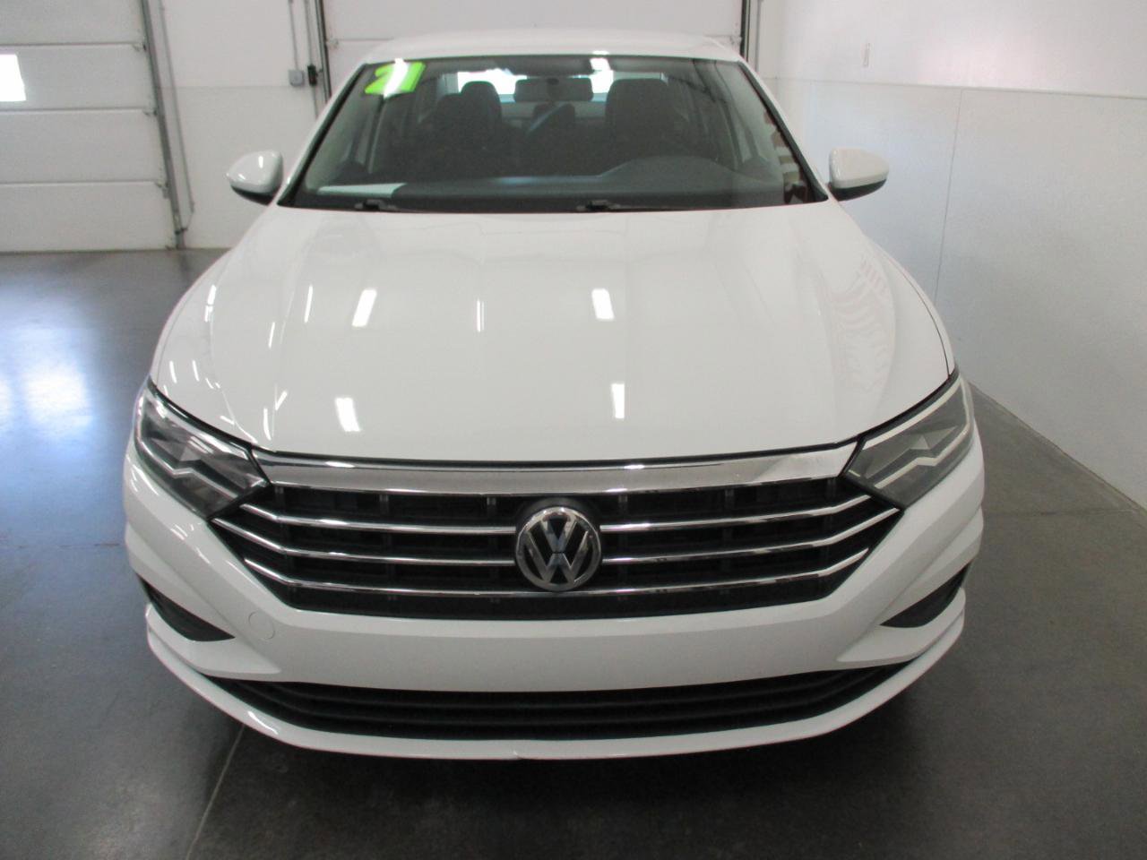 Used 2021 Volkswagen Jetta SE FWD image 8
