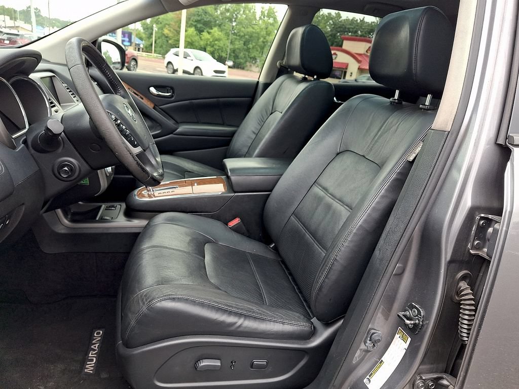 Used 2013 Nissan Murano LE w/ Platinum Pkg AWD/4WD image 19
