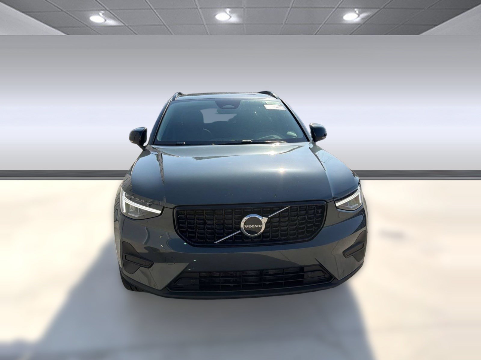 New 2026 Volvo XC40 B5 Core w/ Protection Package Premier AWD/4WD image 6