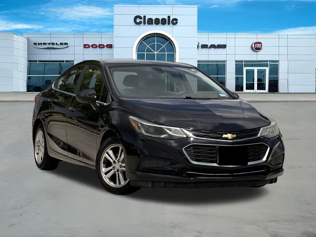 Used 2017 Chevrolet Cruze LT w/ Sun And Sound Package FWD image 1