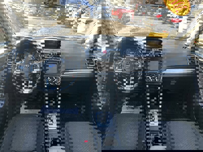 Used 2018 Subaru Forester 2.5i w/ Alloy Wheel Package image 11