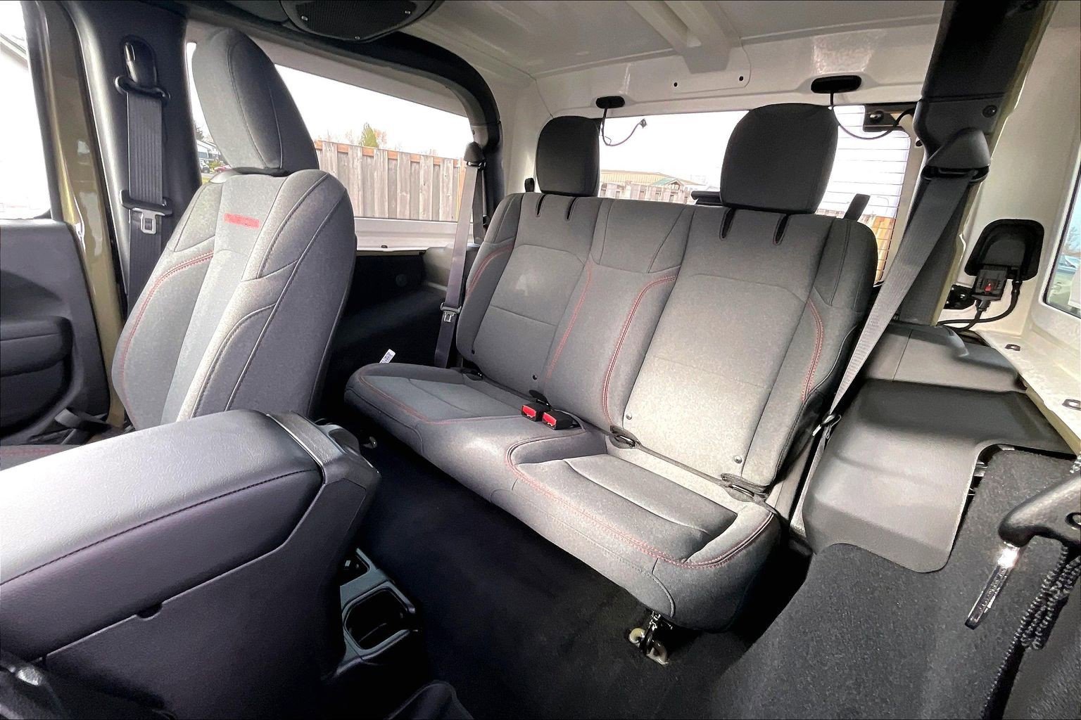 New 2025 Jeep Wrangler Rubicon w/ Steel Bumper Group image 10