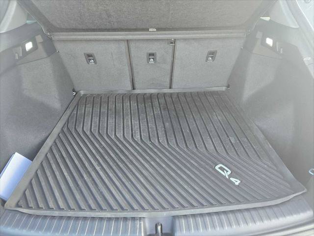 Used 2023 Audi Q4 e-tron Premium Plus w/ Premium Plus AWD/4WD image 15