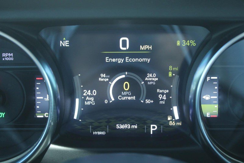 Used 2022 Jeep Wrangler Unlimited Sahara w/ Cold Weather Group image 20