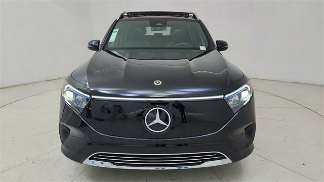 Used 2024 Mercedes-Benz EQB 250+ w/ Driver Assistance Package image 15