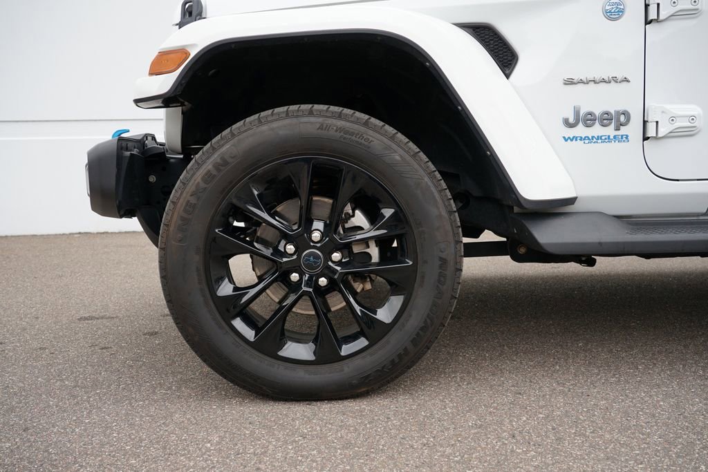 Used 2022 Jeep Wrangler Unlimited Sahara w/ Cold Weather Group image 32