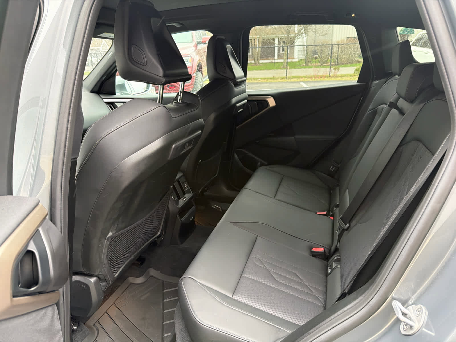 Used 2025 BMW X3 xDrive30i w/ Premium Package image 8