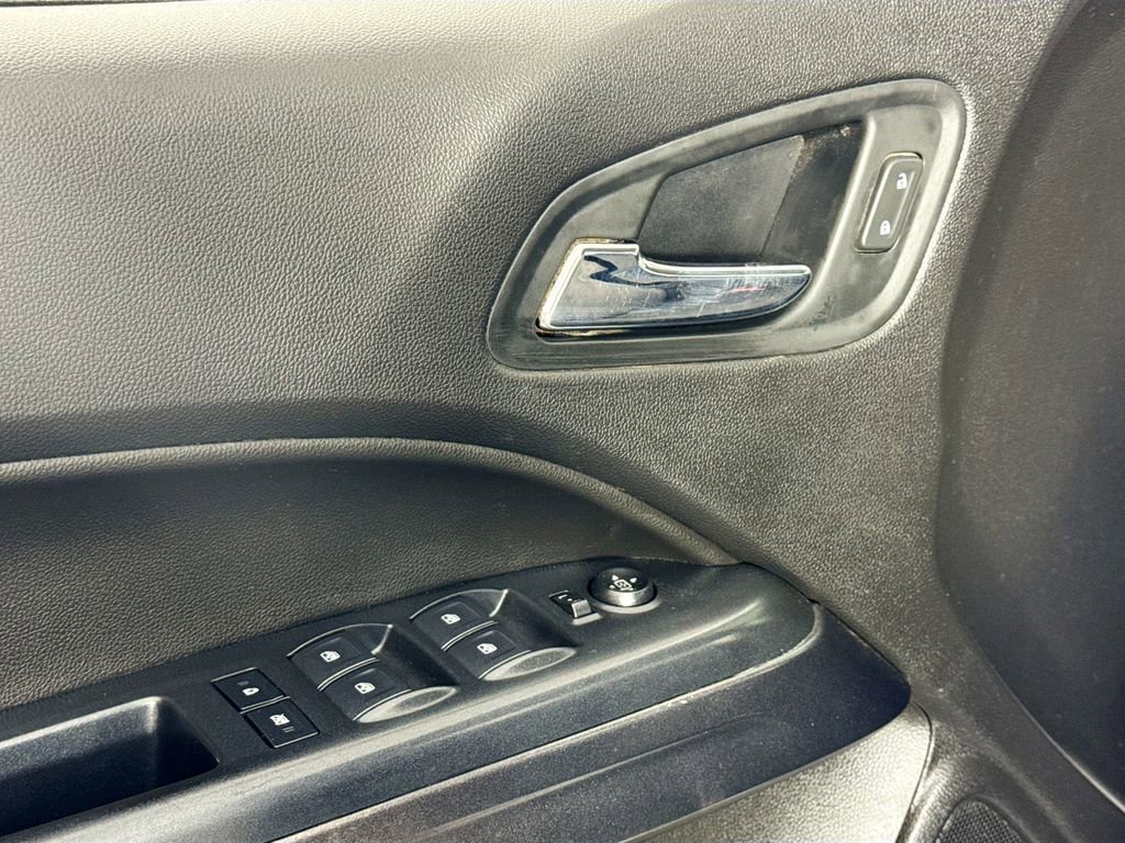 Used 2019 Chevrolet Colorado LT image 18
