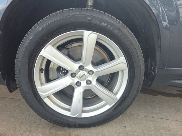 Used 2023 Volvo XC90 B5 Core AWD/4WD image 45