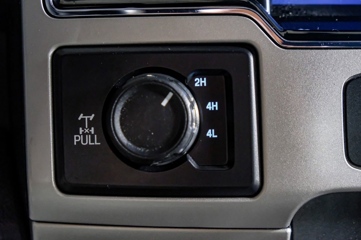 Used 2022 Ford F250 Lariat w/ Tremor Off-Road Package image 24