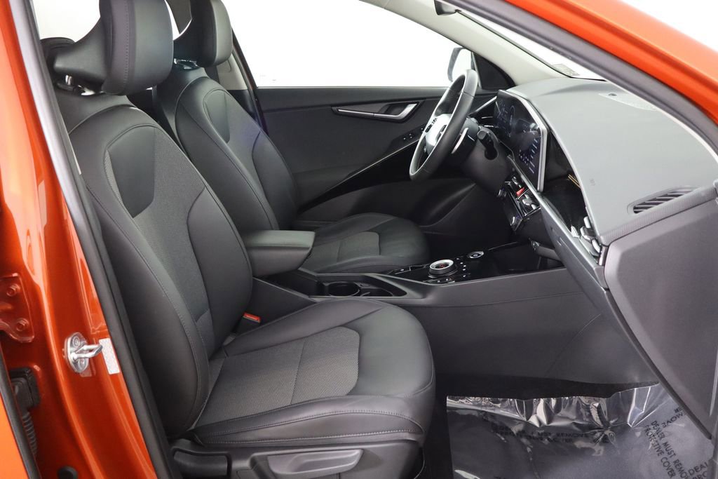 Used 2023 Kia Niro Wind FWD image 18