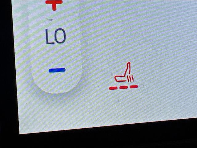 Used 2024 Ford Edge SEL image 20