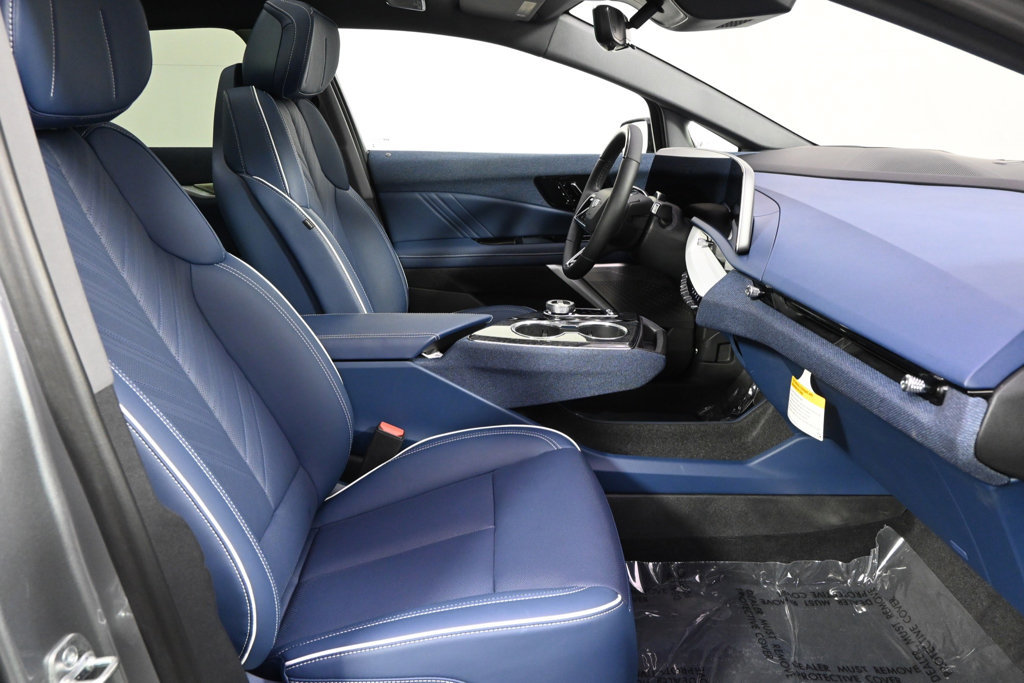 New 2026 Cadillac Optiq Luxury 2 w/ LPO, Floor Liner Package AWD/4WD image 16
