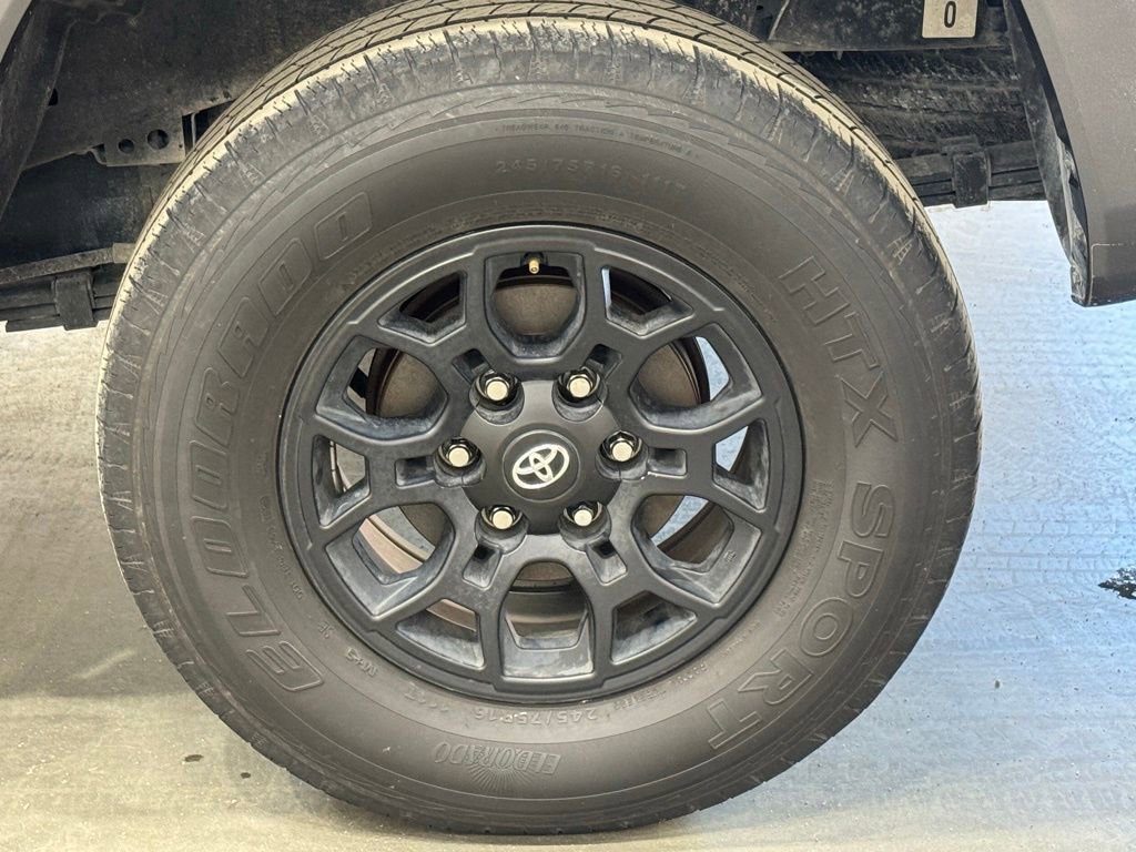 Used 2021 Toyota Tacoma TRD Sport image 41