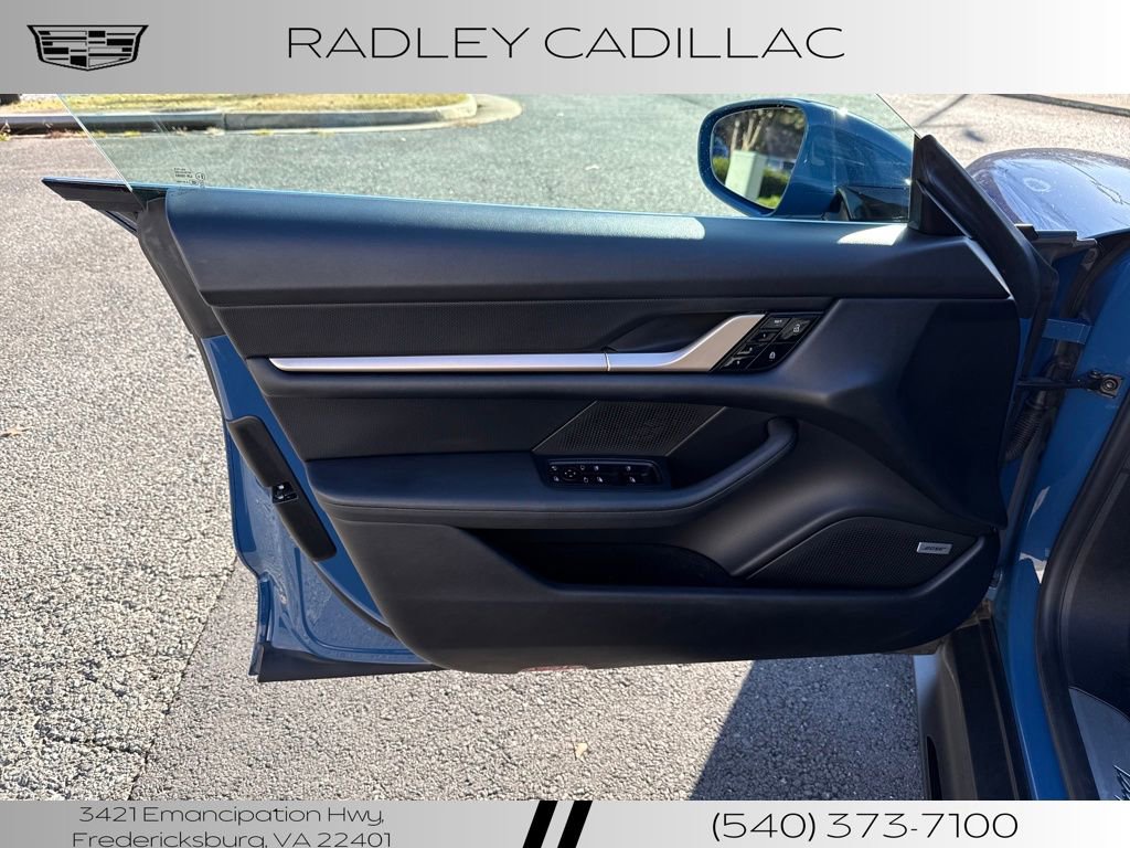 Used 2021 Porsche Taycan 4S w/ Premium Package image 15