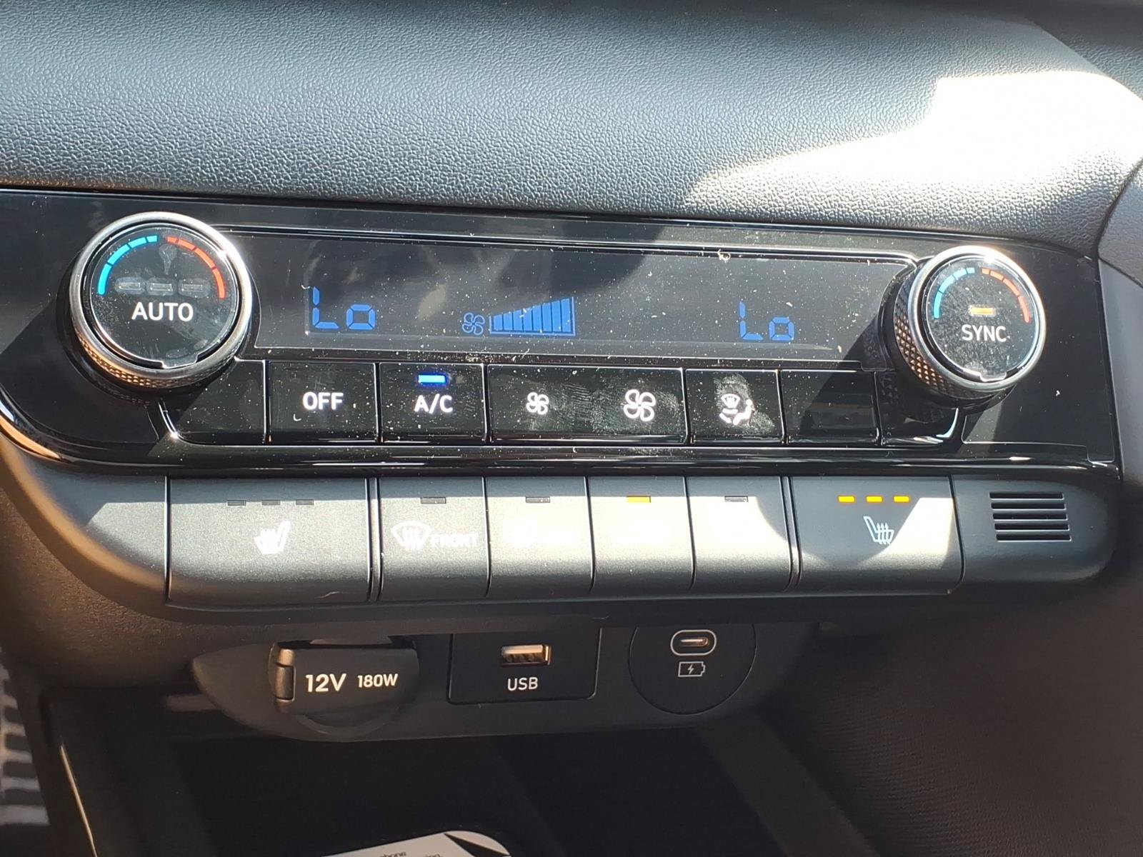 New 2026 Hyundai Elantra SEL Sport FWD image 9