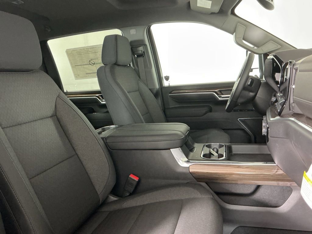 New 2026 Chevrolet Silverado 2500 LT w/ Trail Boss Package image 13
