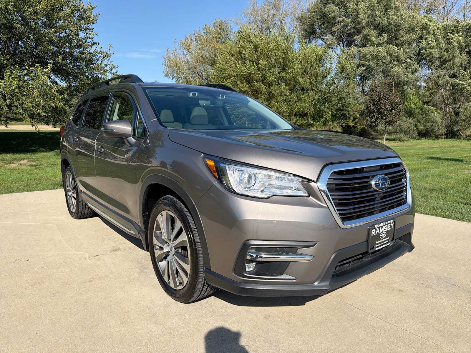 Used 2021 Subaru Ascent Limited w/ Technology Package AWD/4WD image 8