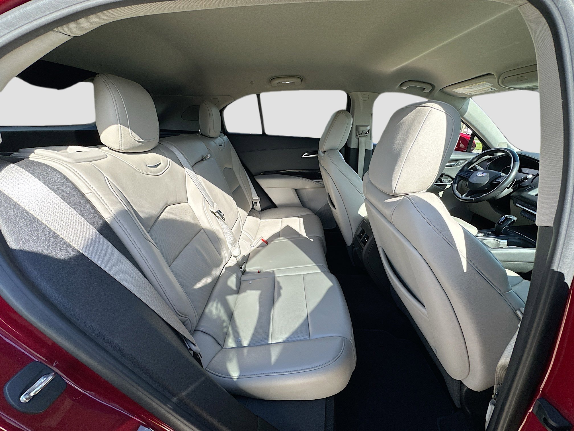 Used 2019 Cadillac XT4 Premium Luxury image 27