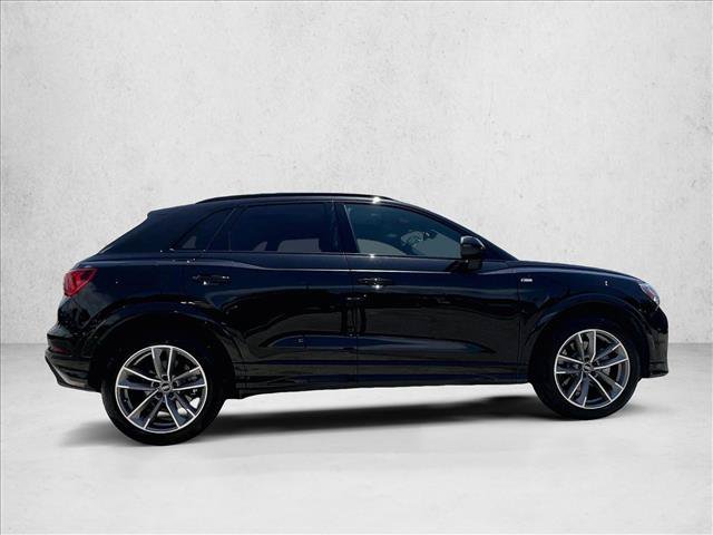 Used 2023 Audi Q3 2.0T Premium AWD/4WD image 5