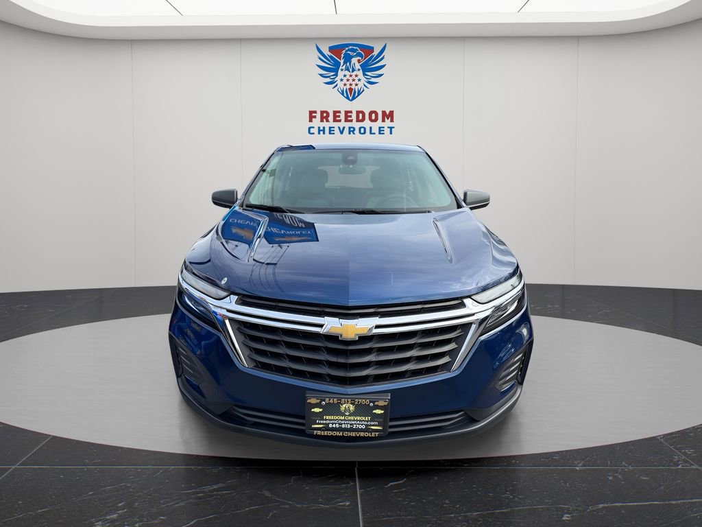 Used 2023 Chevrolet Equinox LS w/ Driver Confidence II Package AWD/4WD image 8